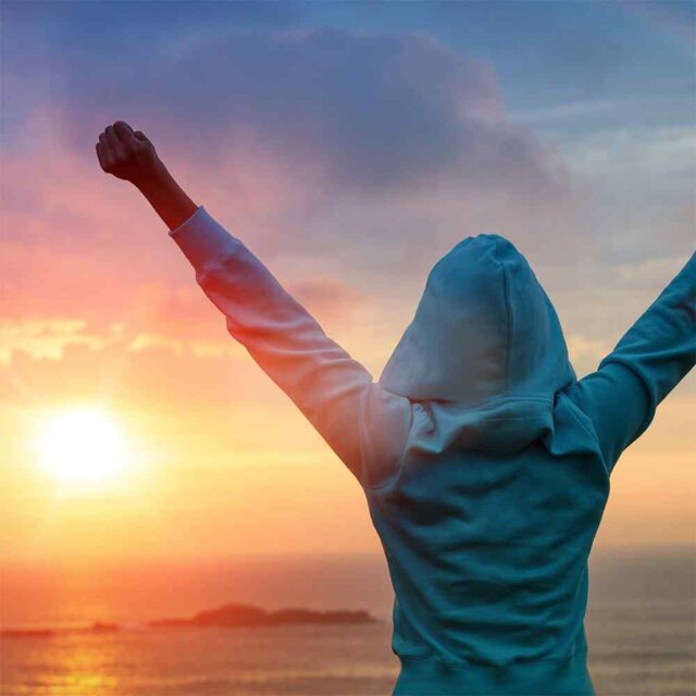 https://www.techwaycareers.com/wp-content/uploads/2018/01/img-rising-hands-640x640.jpg